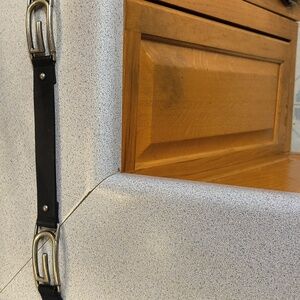 Guess Brand Women's Black Genuine Leather Belt with 3 Silver G's-NWOT-Size Small